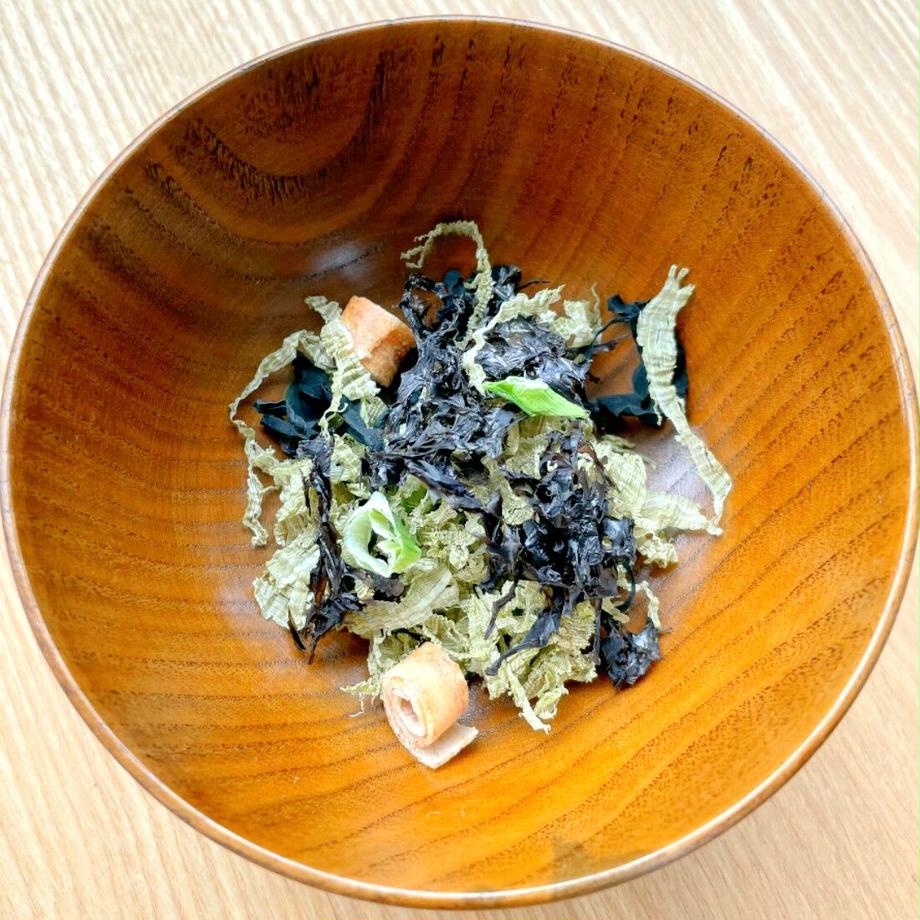 みそ汁の具 ばら海苔とろろ